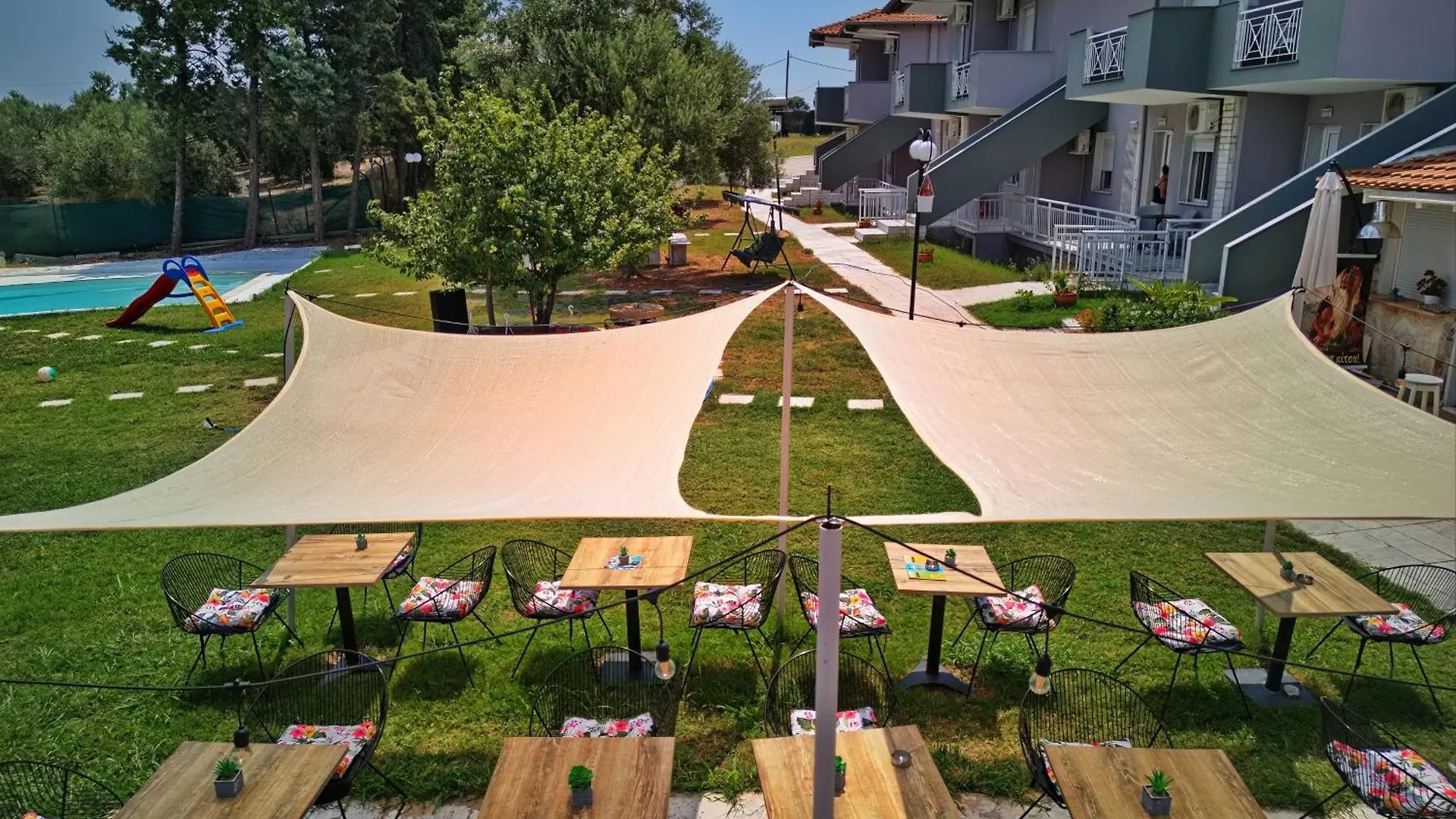 Marele Hills Apartments Néa Fókaia